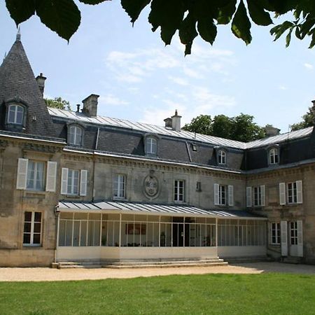 Chateau De Roberville Machemont Luaran gambar