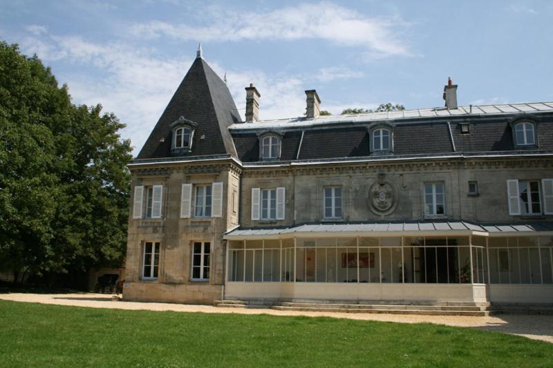 Chateau De Roberville Machemont Luaran gambar